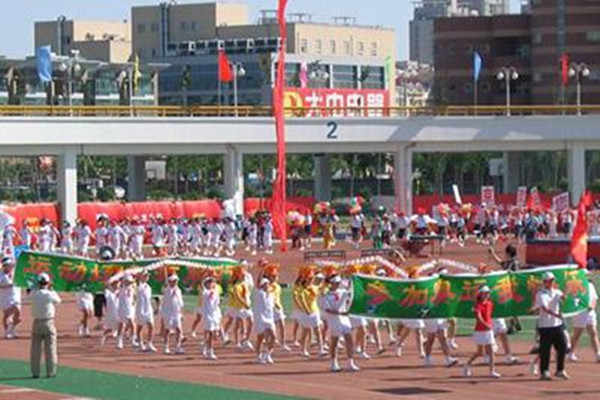 成都新運職業(yè)學校
