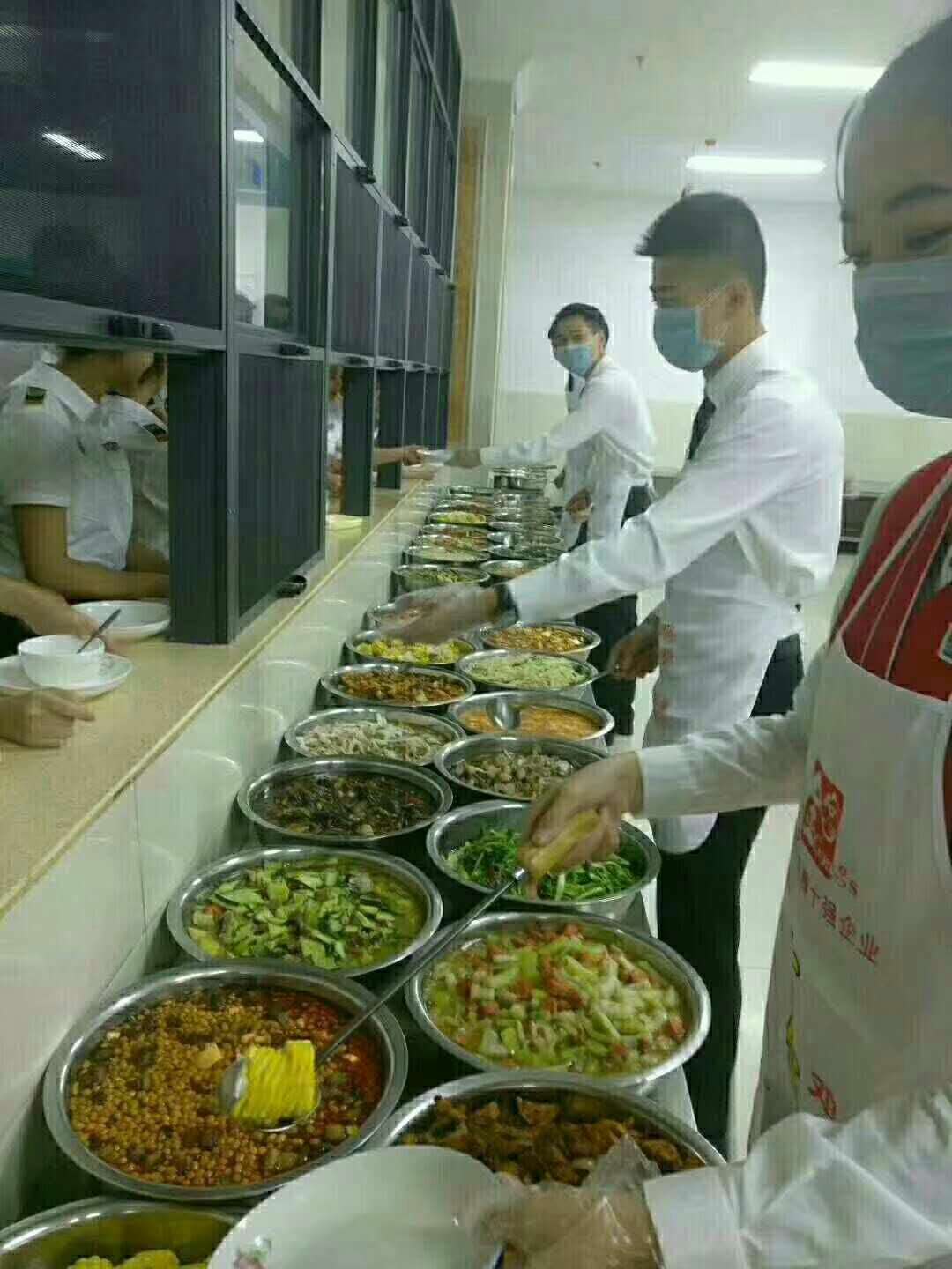 學校食堂
