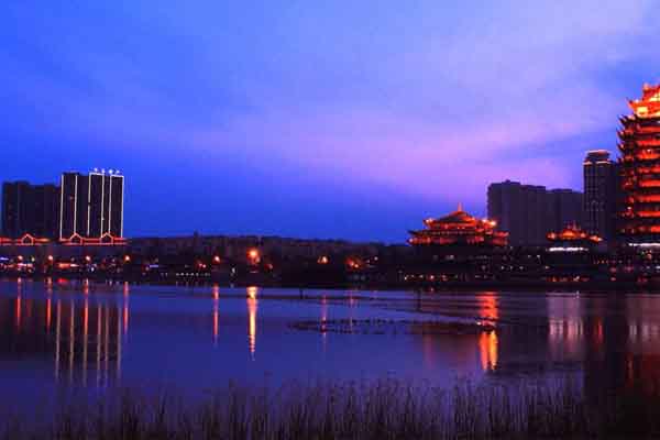 眉山職高學校