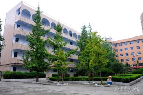 四川省資陽師范學校