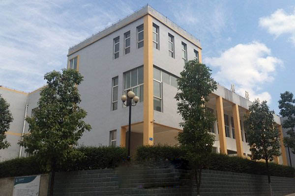 學校招生