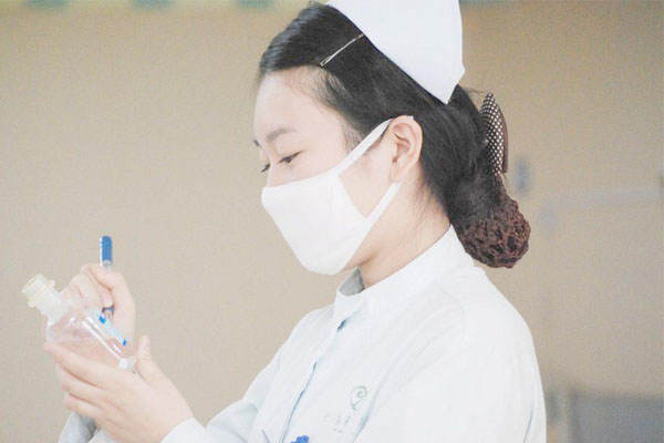 醫學檢驗的快速發展對醫學檢驗人才提出了更高的要求