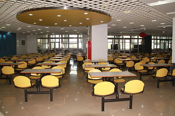 學(xué)校排名