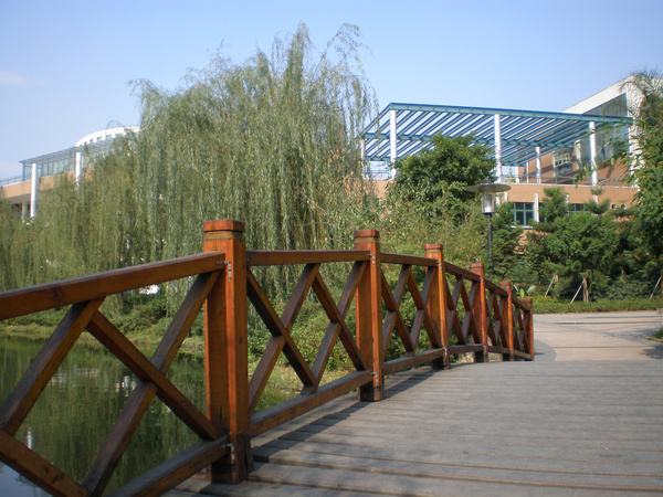 成都機電工程學校環(huán)境