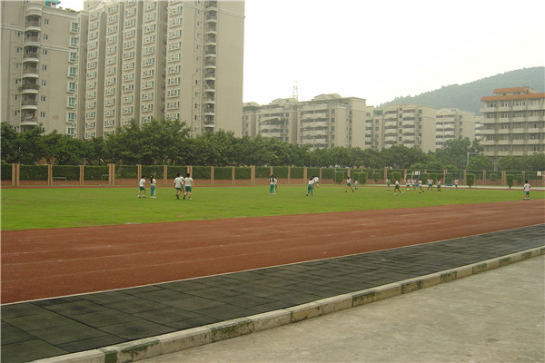 成都鐵路衛(wèi)生學(xué)校